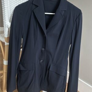 Navy R.J Classics show coat size 2RE soft shell
